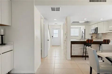 5558 NE Gulfstream Way Stuart FL 34996