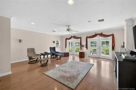 5003 SW Martin Commons Way Palm City FL 34990