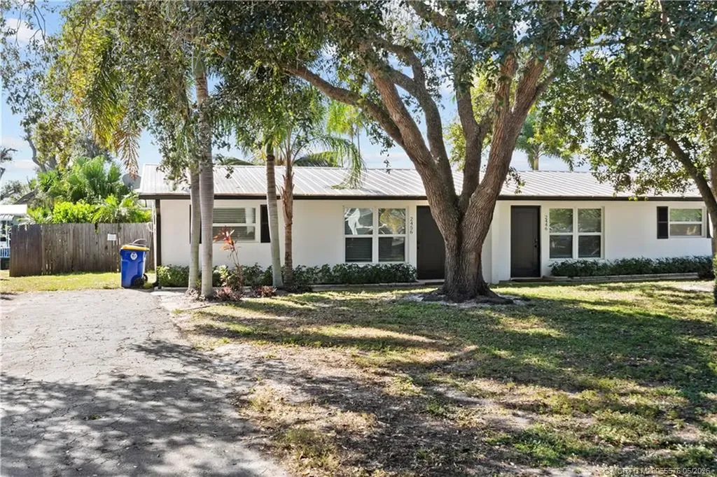 2456 SW Hideaway Lane Stuart FL 34994