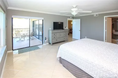 2571 NE Ocean Boulevard Stuart FL 34996