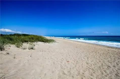 2571 NE Ocean Boulevard Stuart FL 34996