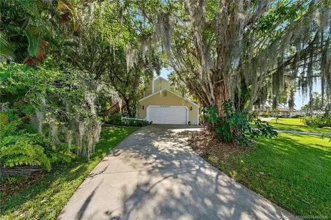 2981 SE Falmouth Drive Stuart FL 34997