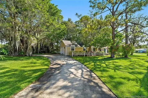 2981 SE Falmouth Drive Stuart FL 34997