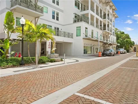 41 SW Seminole Street Stuart FL 34994
