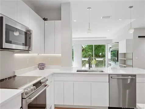 41 SW Seminole Street Stuart FL 34994