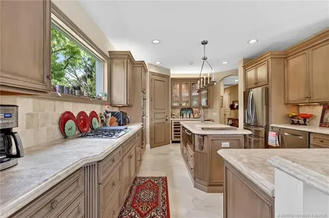6600 SE Barrington Drive Stuart FL 34997