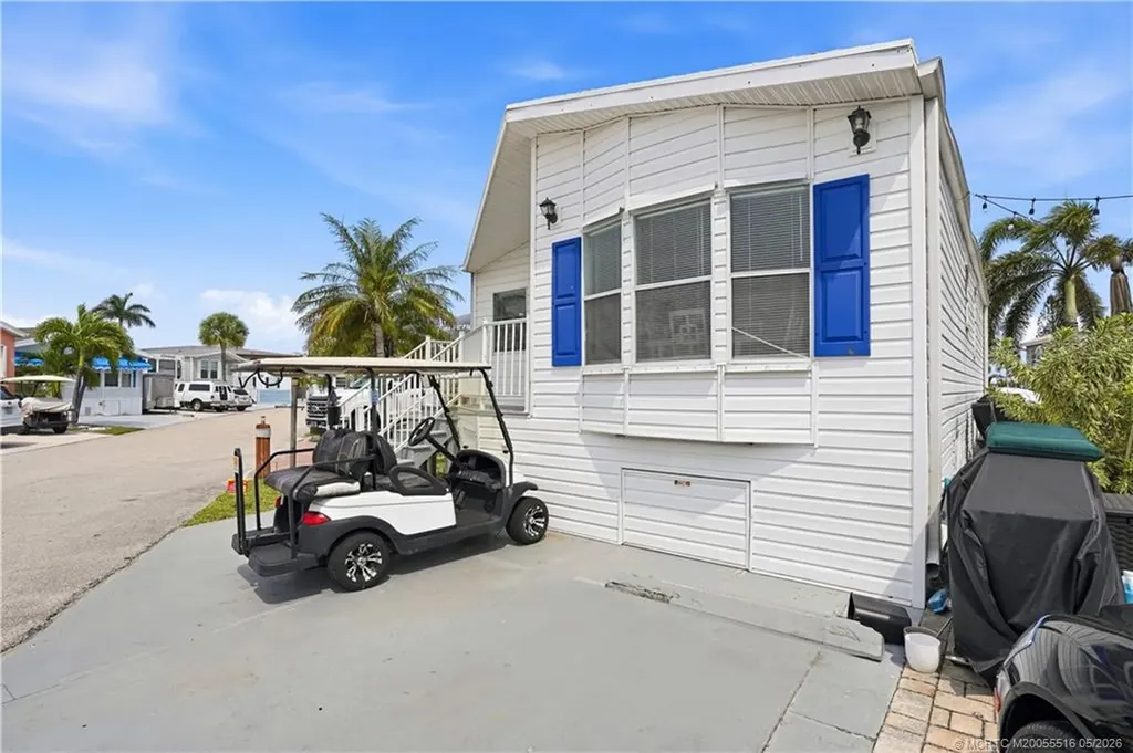 652 Nettles Boulevard Jensen Beach FL 34957