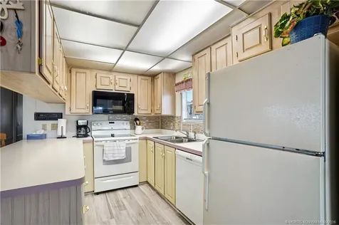 652 Nettles Boulevard Jensen Beach FL 34957