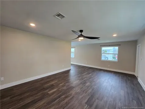 5968 SE Avalon Drive Stuart FL 34997