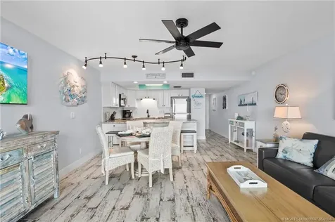 379 NE Tradewind Lane Stuart FL 34996