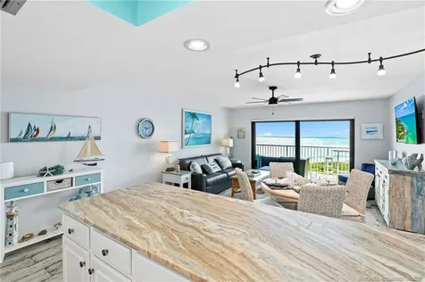 379 NE Tradewind Lane Stuart FL 34996