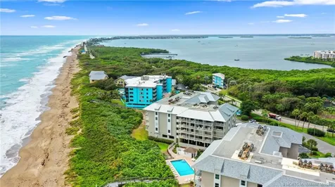 379 NE Tradewind Lane Stuart FL 34996