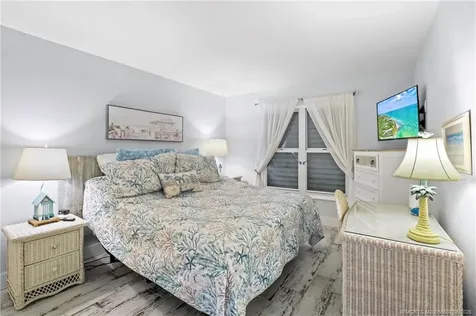 379 NE Tradewind Lane Stuart FL 34996