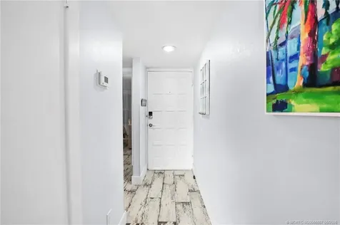 379 NE Tradewind Lane Stuart FL 34996