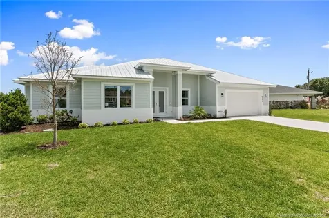6225 NW Odate Court Port St Lucie FL 34983