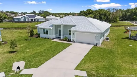 6225 NW Odate Court Port St Lucie FL 34983