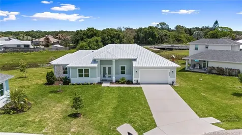 6225 NW Odate Court Port St Lucie FL 34983