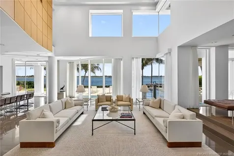 7034 SE Harbor Circle Stuart FL 34996
