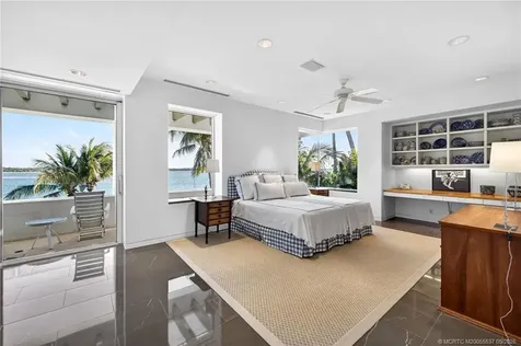 7034 SE Harbor Circle Stuart FL 34996