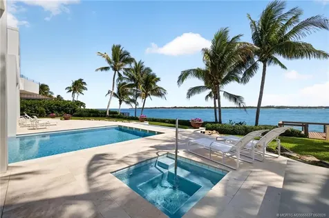 7034 SE Harbor Circle Stuart FL 34996