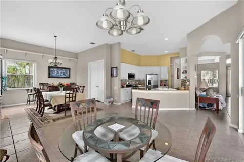 420 NW Aqua Vista Lane St Lucie West FL 34986
