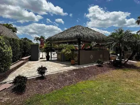 441 NW Sandtrap Lane Port St Lucie FL 34986