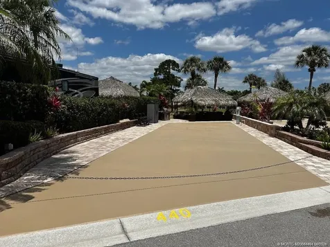 440 NW Sandtrap Lane Port St Lucie FL 34986