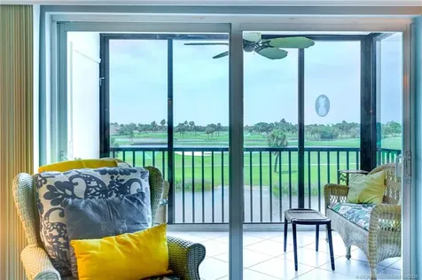 40 NE Plantation Road Stuart FL 34996