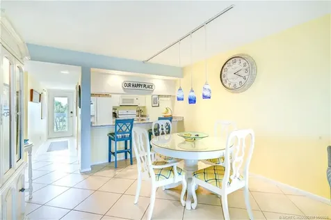 40 NE Plantation Road Stuart FL 34996