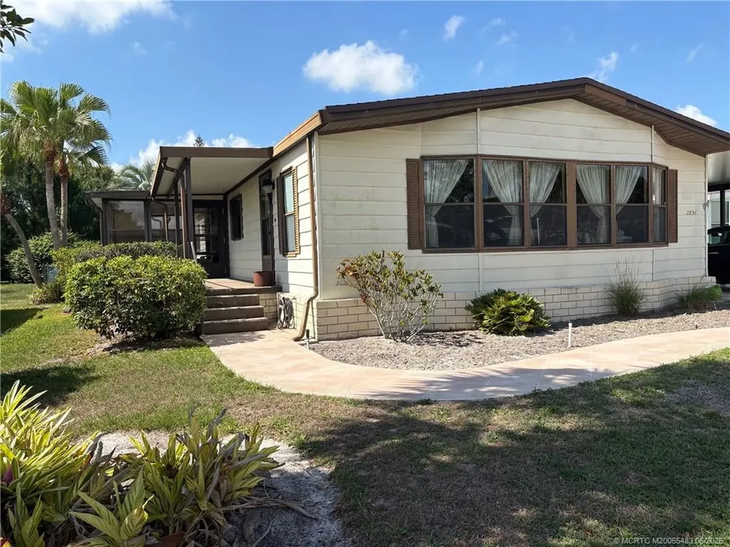 2856 SW Toronado Trail Stuart FL 34997