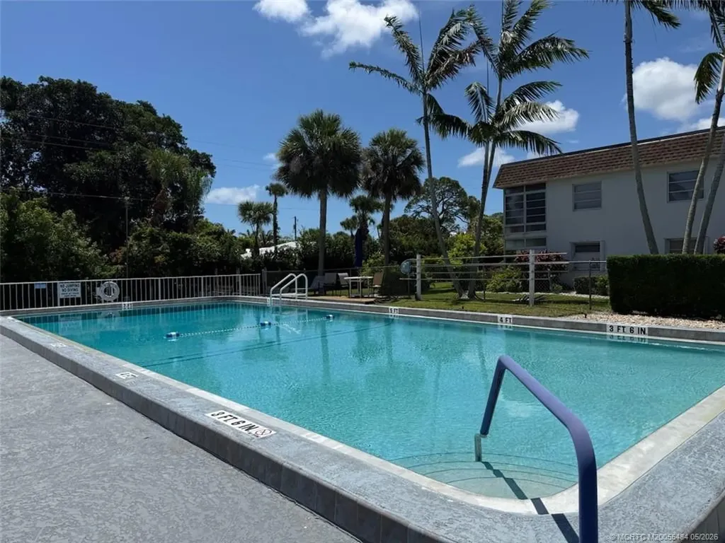 2950 SE Ocean Boulevard Stuart FL 34996