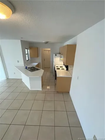 402 S 14th Street Fort Pierce FL 34950