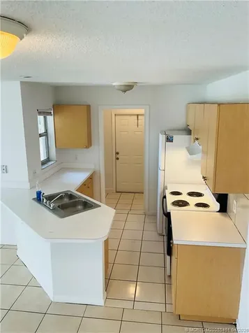 402 S 14th Street Fort Pierce FL 34950