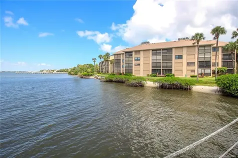 4540 NE Sandpebble Trace Stuart FL 34996