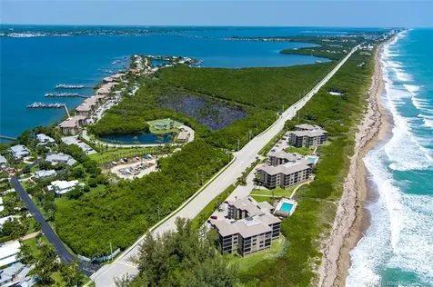 4540 NE Sandpebble Trace Stuart FL 34996