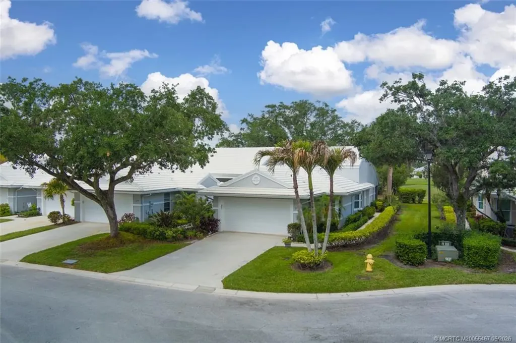 2438 SW Foxpoint Trail Palm City FL 34990