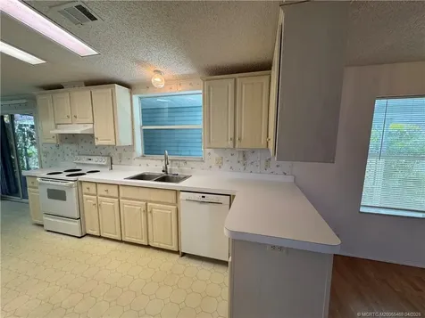 4236 SE Sweetwood Way Stuart FL 34997
