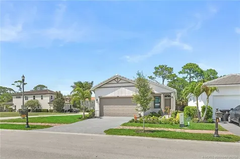 104 SE Strada Cervaro Port St Lucie FL 34952