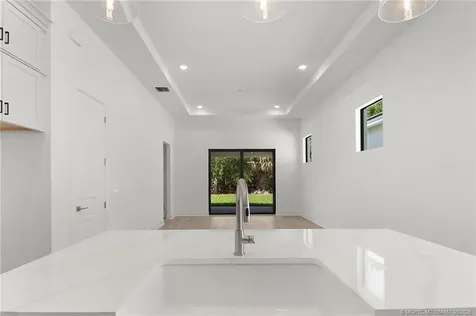 104 SE Strada Cervaro Port St Lucie FL 34952