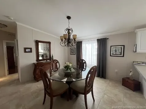 6120 Holly Lane Lantana FL 33462