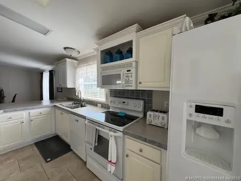 6120 Holly Lane Lantana FL 33462