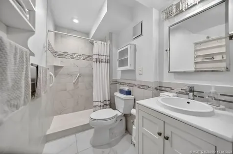 5323 SE Miles Grant Road Stuart FL 34997
