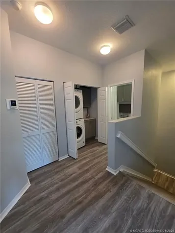1560 SE Hampshire Way Stuart FL 34994
