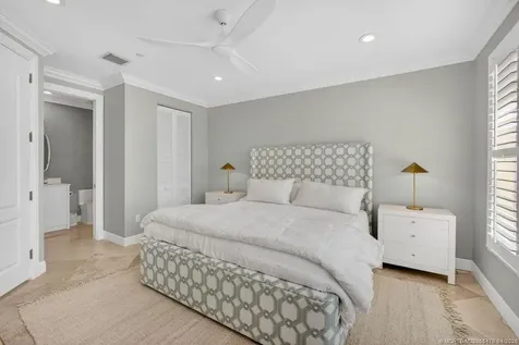 24 Marina Gardens Drive Palm Beach Gardens FL 33410