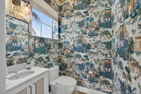 24 Marina Gardens Drive Palm Beach Gardens FL 33410