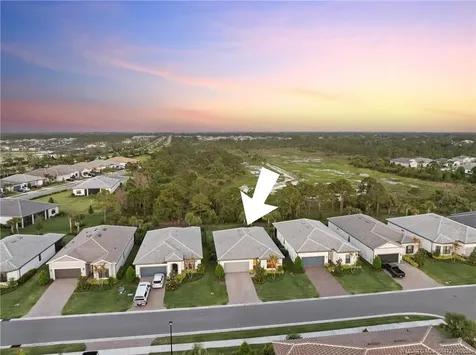 373 SE Filoli Drive Port St Lucie FL 34984