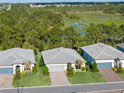 373 SE Filoli Drive Port St Lucie FL 34984