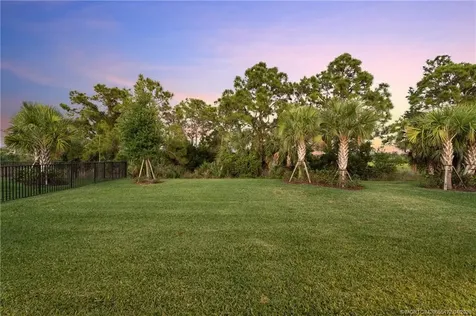 373 SE Filoli Drive Port St Lucie FL 34984