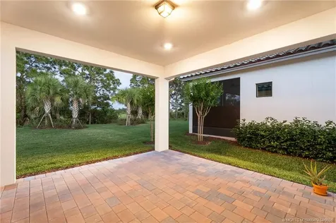 373 SE Filoli Drive Port St Lucie FL 34984