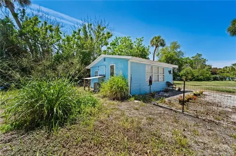 2614 NE Palm Avenue Jensen Beach FL 34957